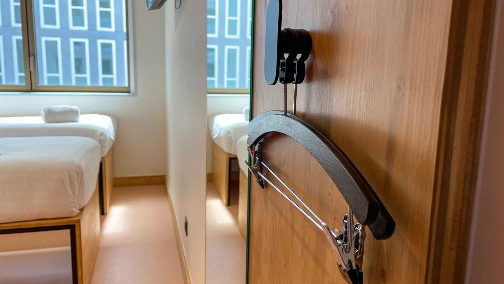 Easyhotel Madrid Alcala Zewnętrze zdjęcie