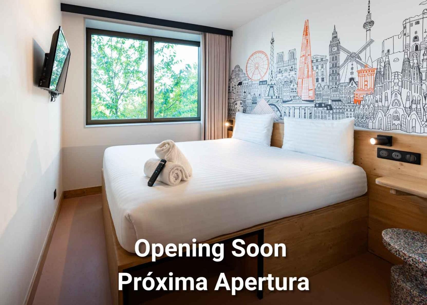 Easyhotel Madrid Alcala Zewnętrze zdjęcie