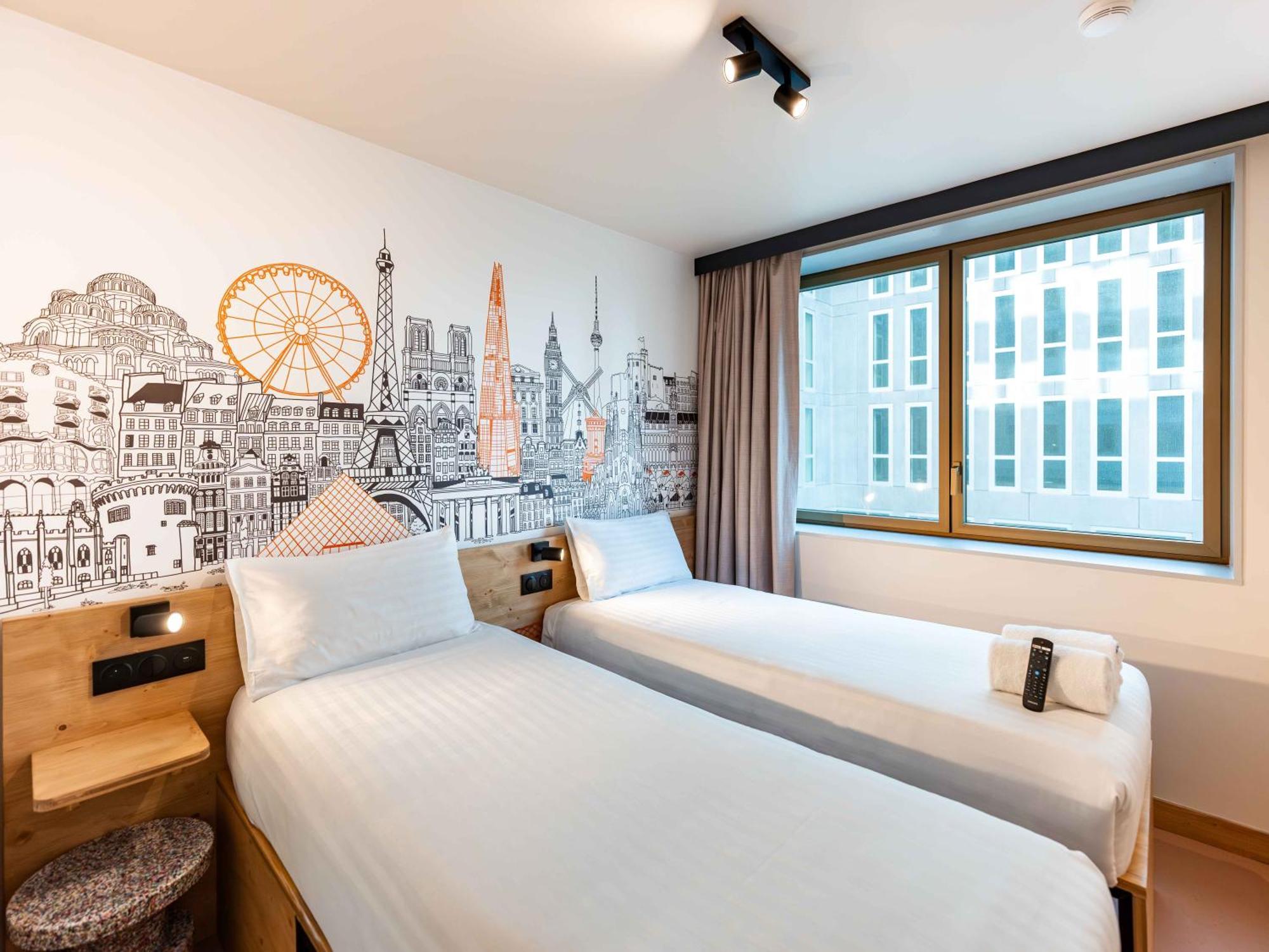 Easyhotel Madrid Alcala Zewnętrze zdjęcie