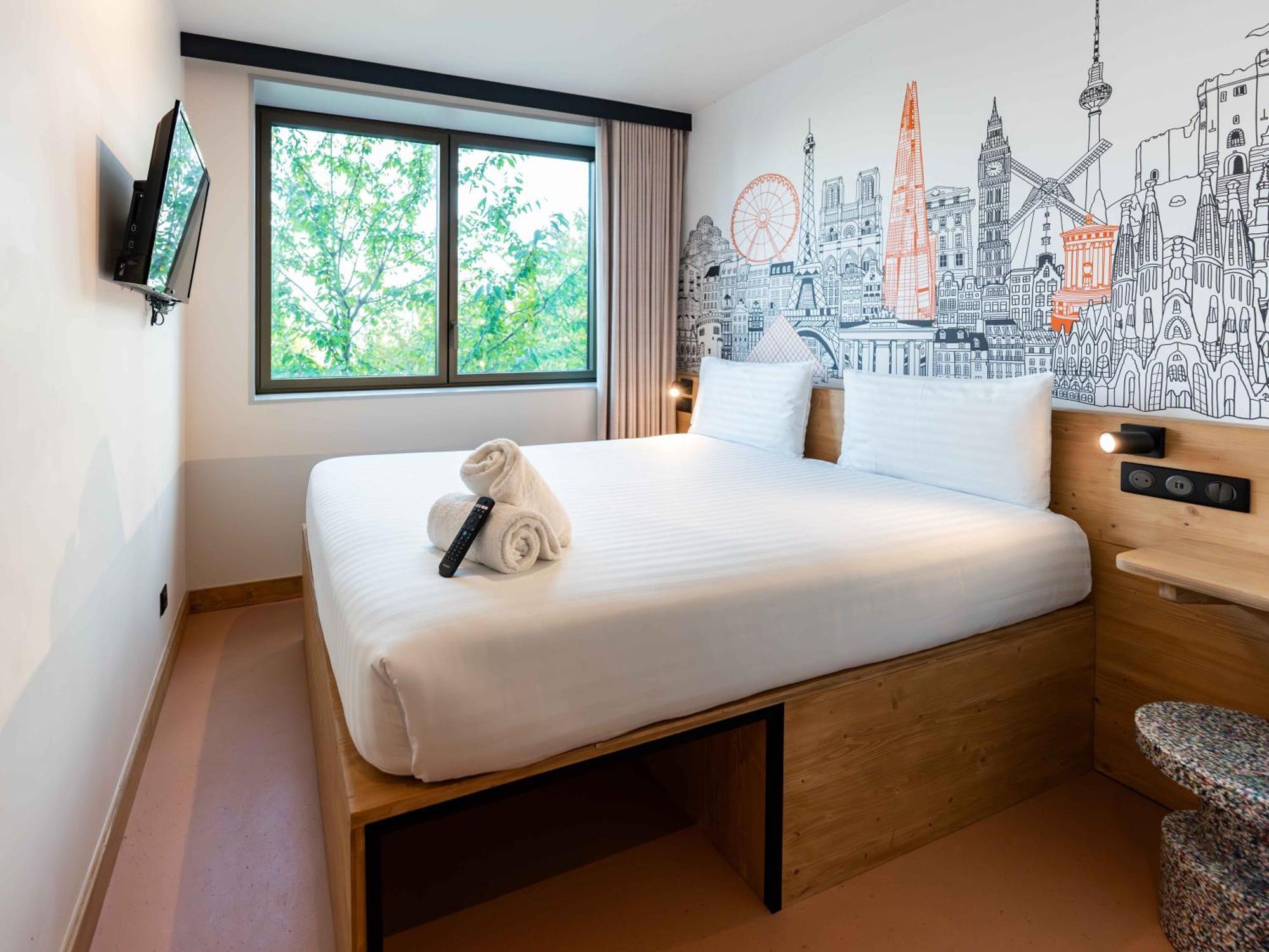Easyhotel Madrid Alcala Zewnętrze zdjęcie