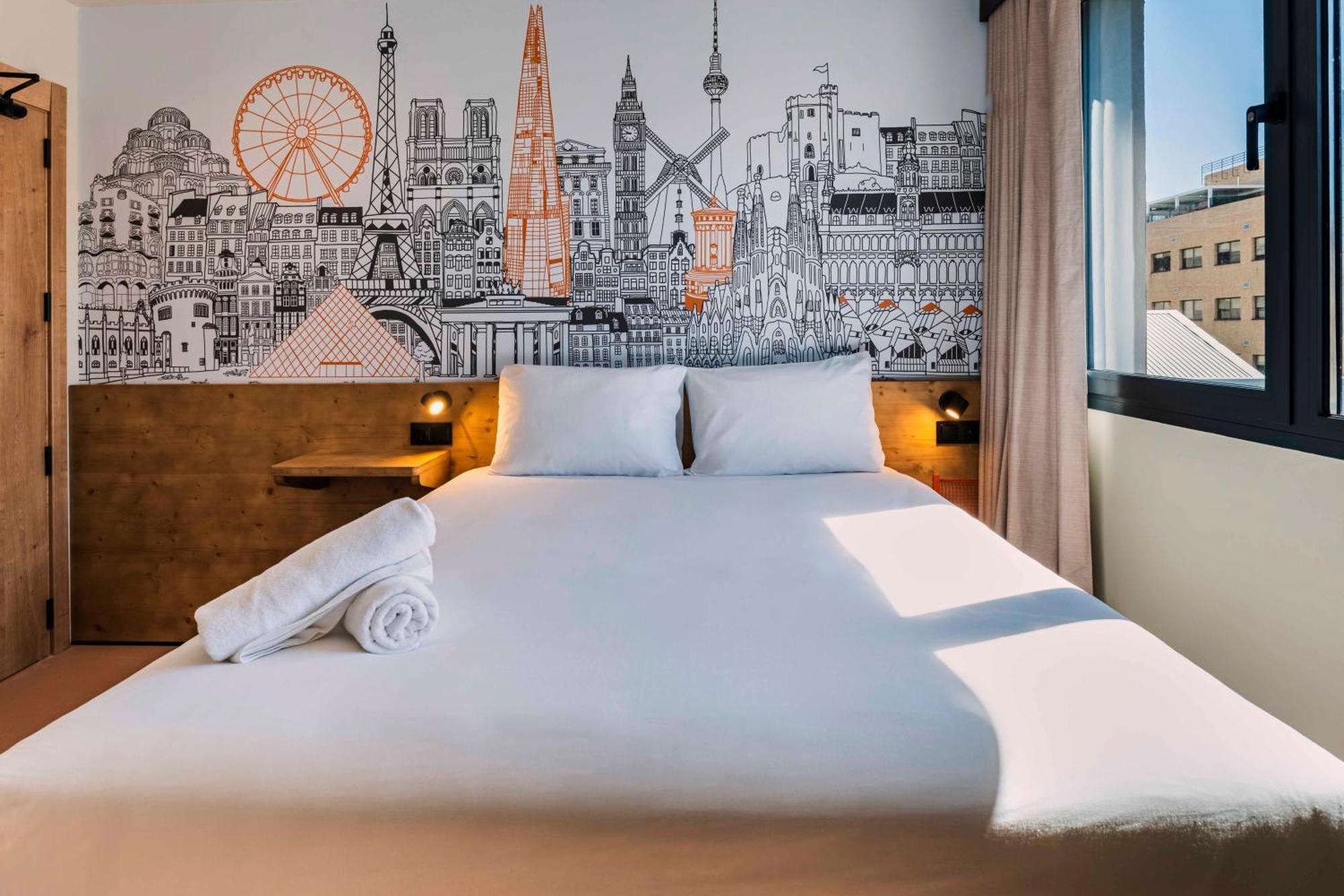 Easyhotel Madrid Alcala Zewnętrze zdjęcie