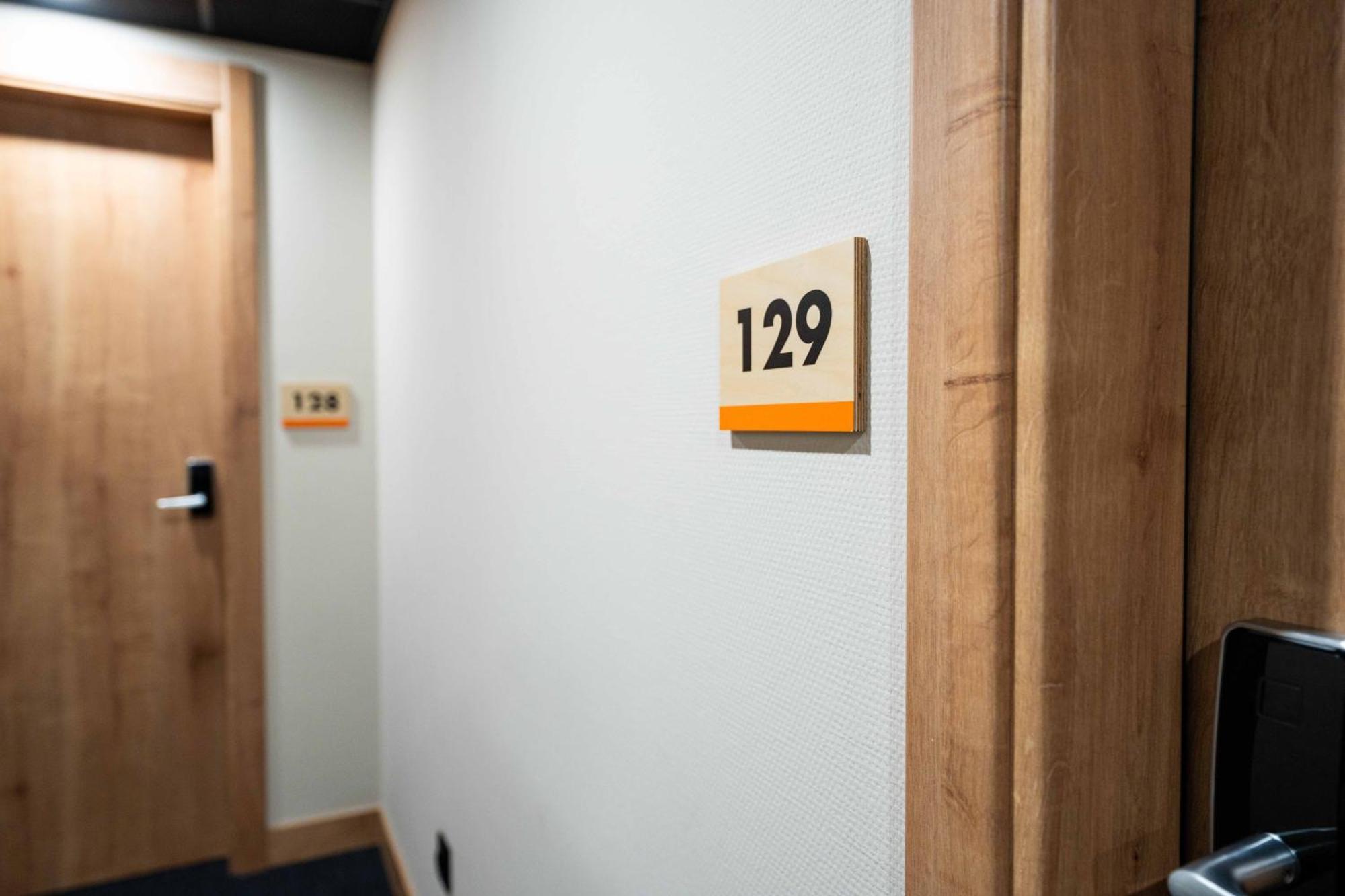 Easyhotel Madrid Alcala Zewnętrze zdjęcie