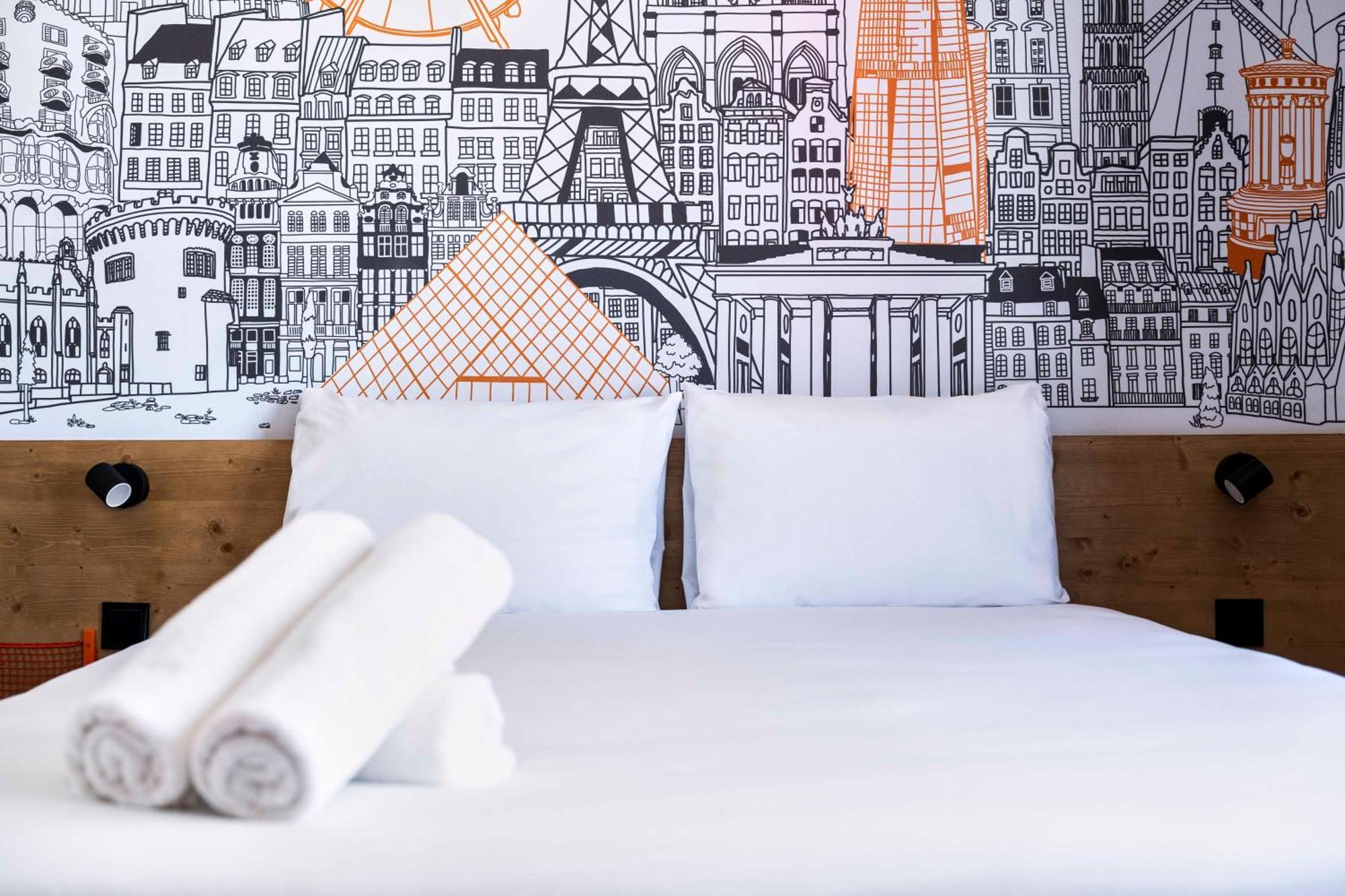 Easyhotel Madrid Alcala Zewnętrze zdjęcie