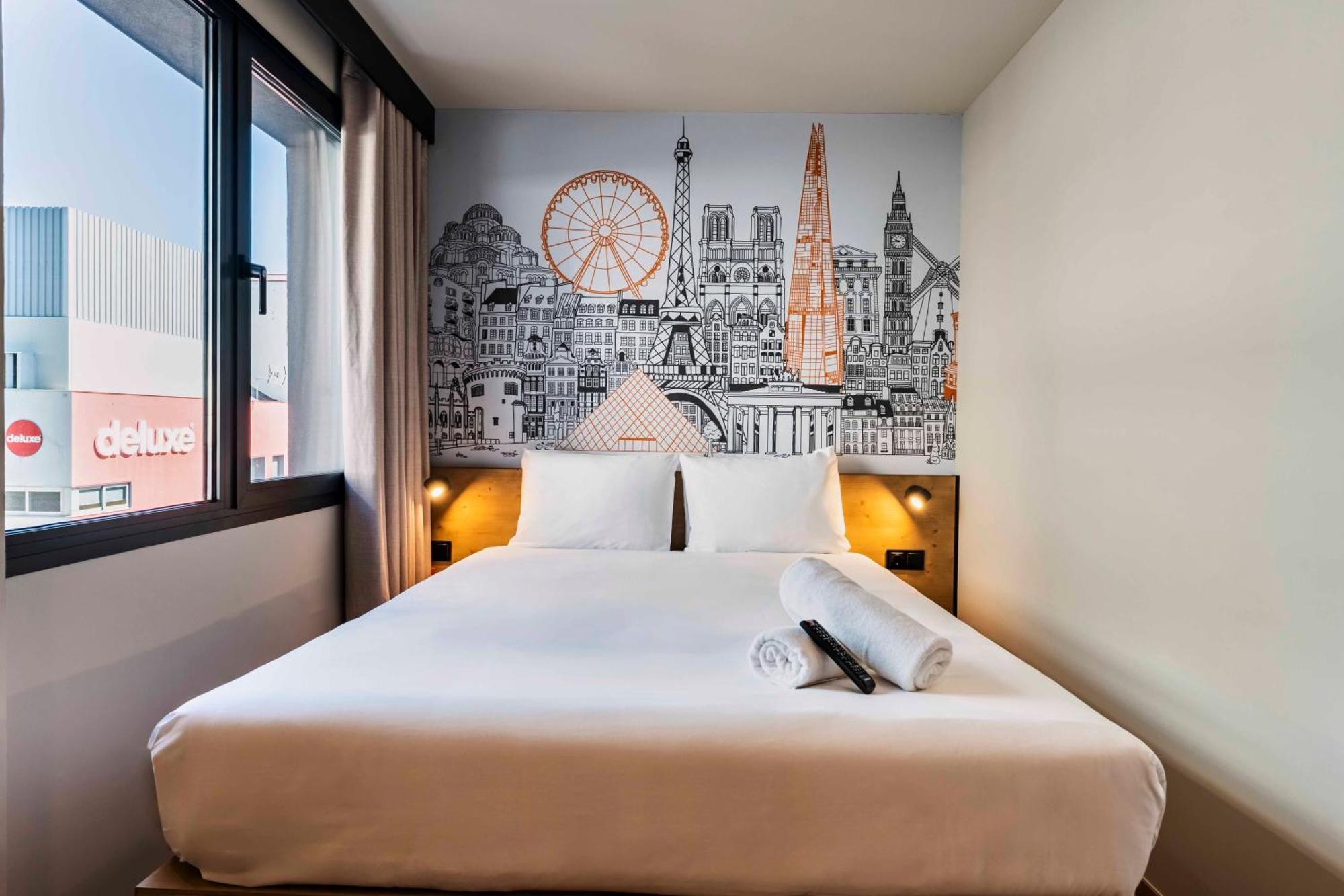Easyhotel Madrid Alcala Zewnętrze zdjęcie