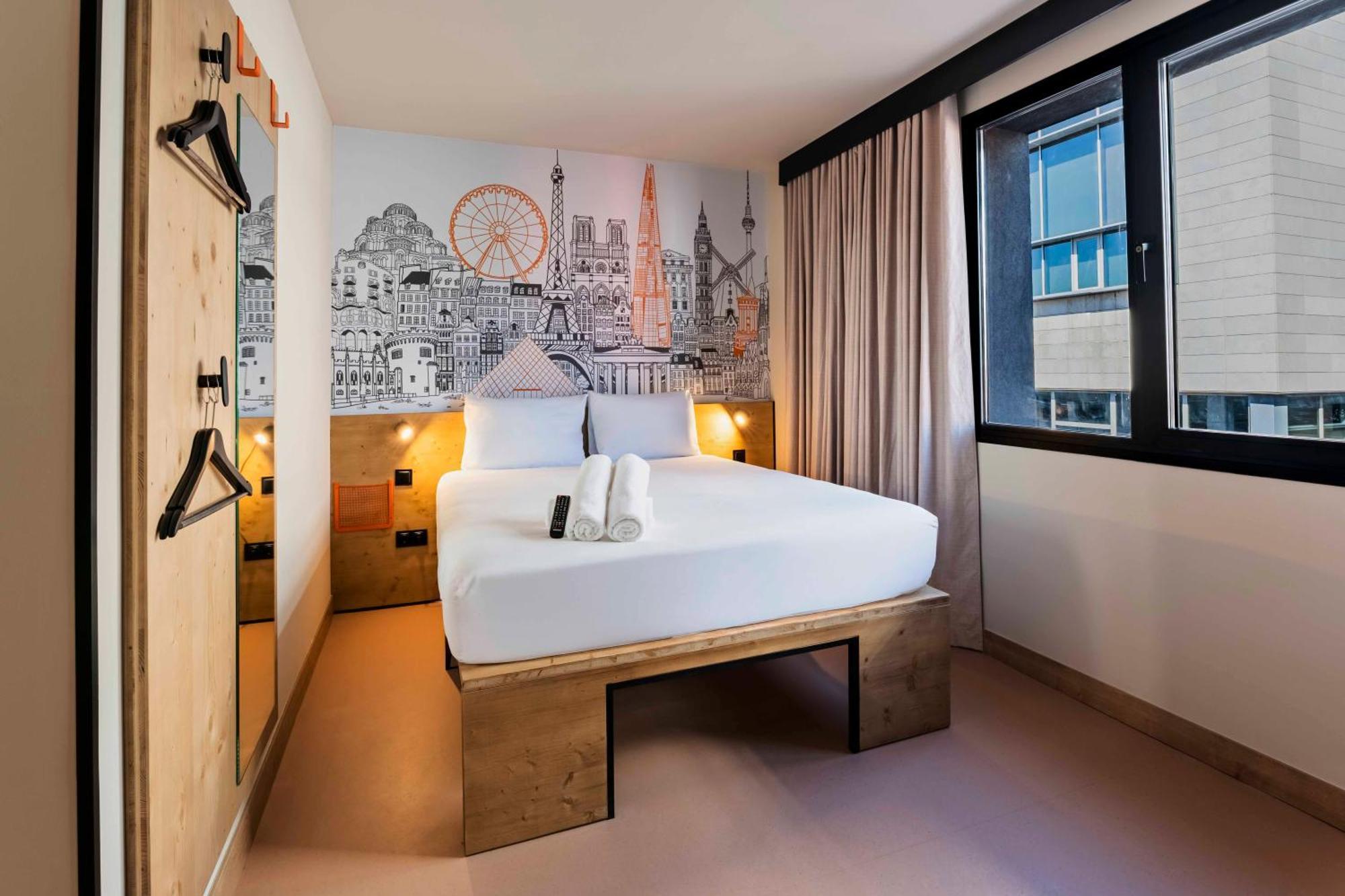 Easyhotel Madrid Alcala Zewnętrze zdjęcie